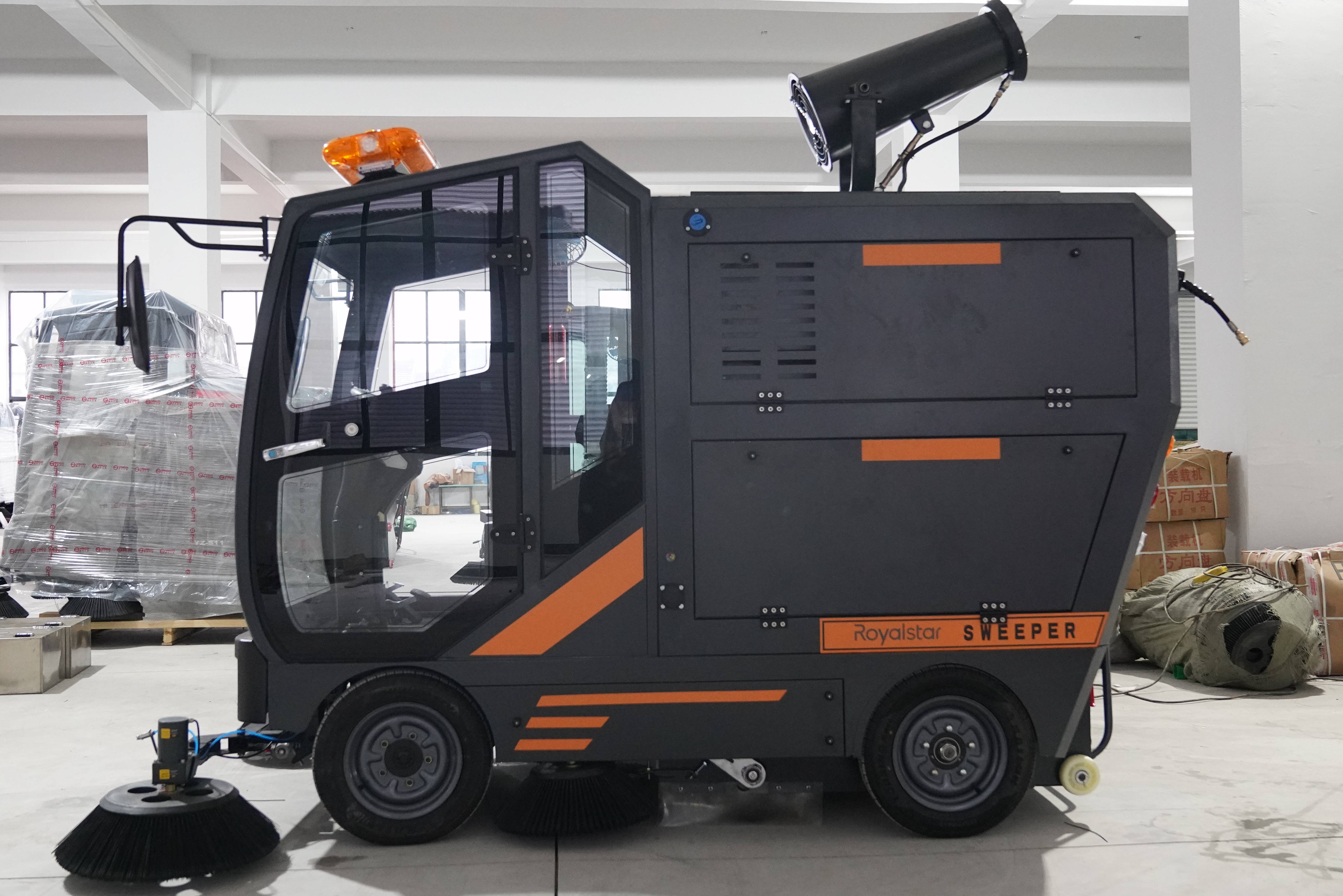 榮事達工業掃地機